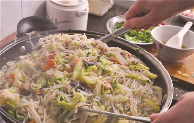 平潭海鲜焖冬粉——岚岛儿女魂牵梦萦的家乡菜