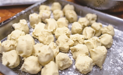 精巧咸米时道出乡愁韵味