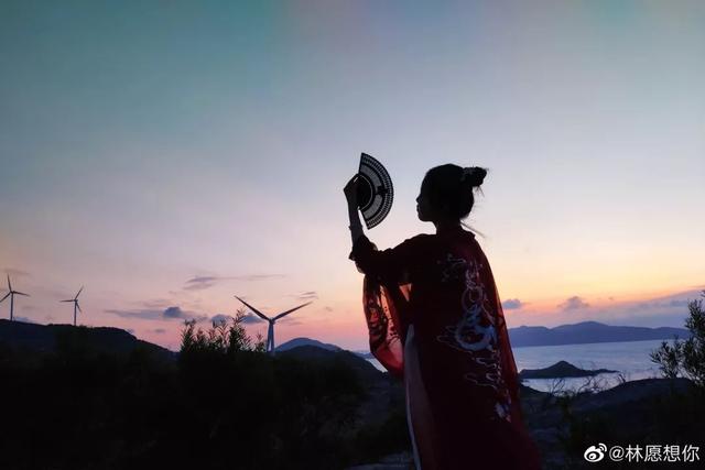 风靡抖音的海景玻璃栈道就在平潭！左手看海右手看山，比诗还文艺