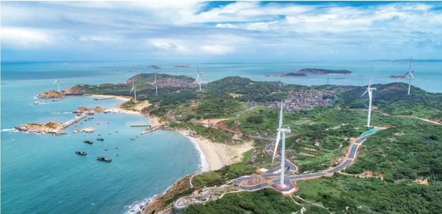 风靡抖音的海景玻璃栈道就在平潭！左手看海右手看山，比诗还文艺