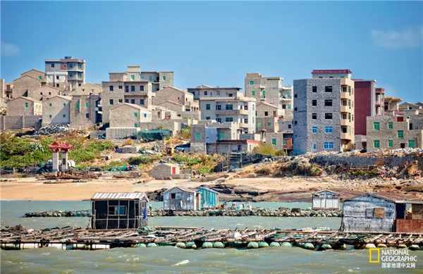 欢迎来白金海岸找夏天 彩虹城堡里有我的珍藏