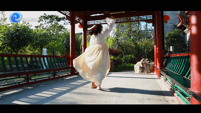 着一身汉服，她带你穿越古城，寻一段遥远的海坛史