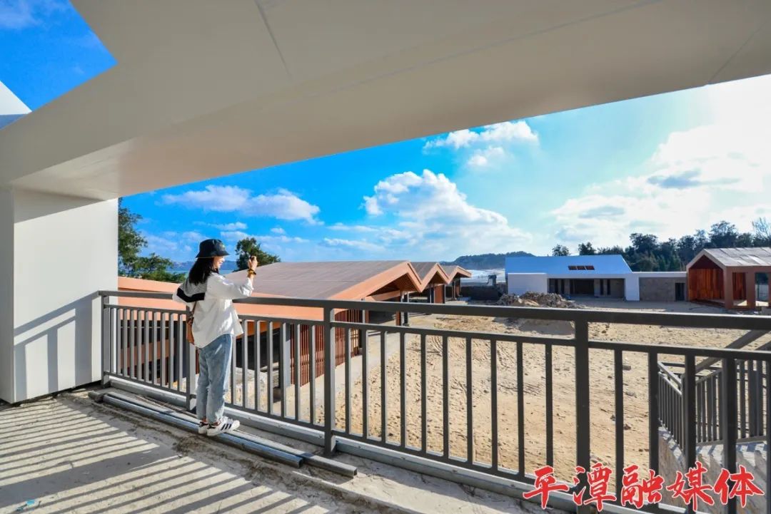 平潭首条荧光道来啦！夜晚可脚踏“星辰”、追“蓝眼泪”